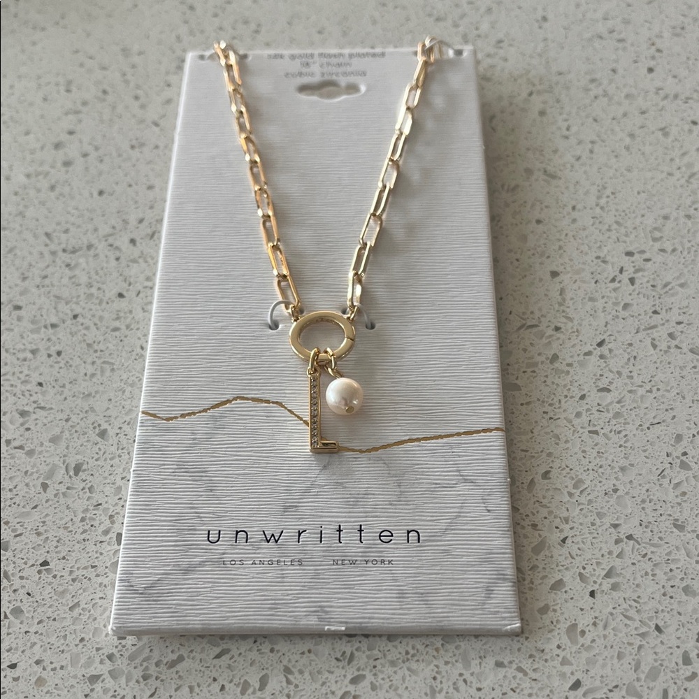 Unwritten Gold Tone Chain Necklace with Pearl Charm NWT